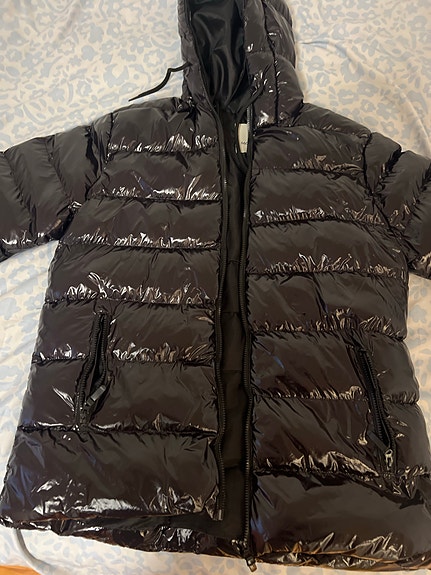 Moncler talvitakki XL musta