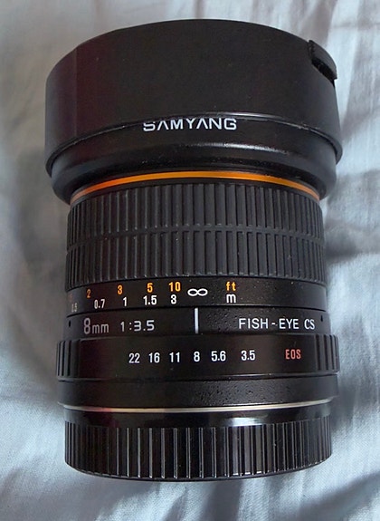 Samyang 8mm f/3.5 fisheye