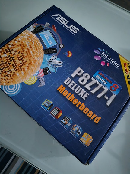 Asus P8Z77-I Deluxe (MINI-ITX)