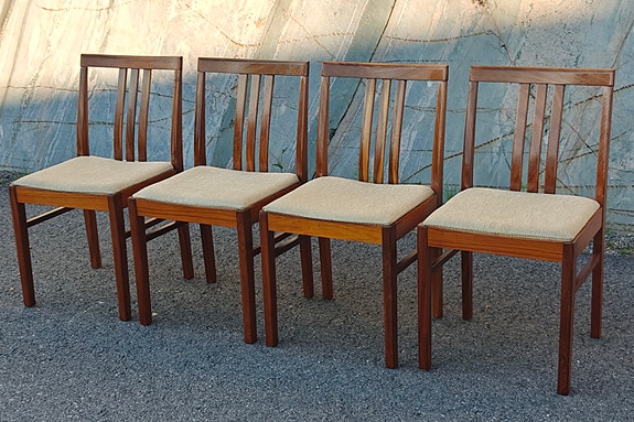 Vintage teak ruokapöydän tuolit