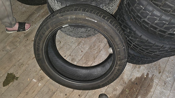 Michelin pilot alpin 5 245/45 19" Renkaat polestar 2