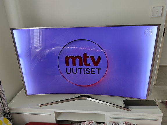 Samsung 65" Smart