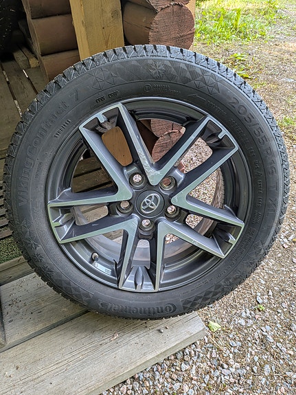Toyota kitkarenkaat