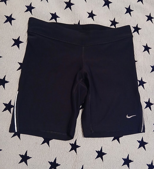 Nike Dri-FIT juoksushortsit