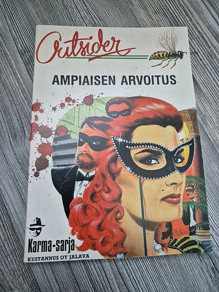 Outsider - Aarne Haapakoski; Ampiaisen arvoitus