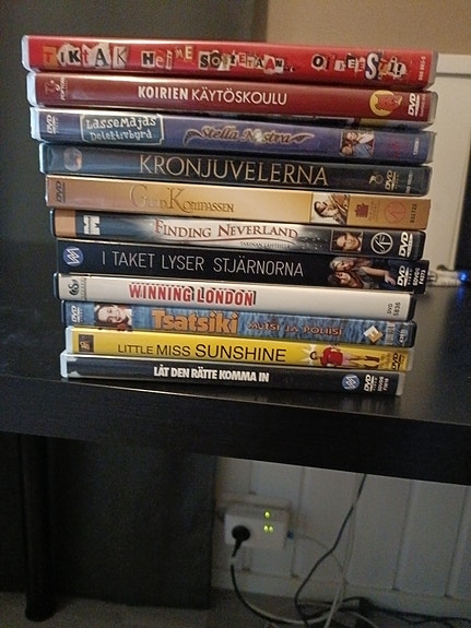 DVD-elokuvapaketti lasten ja perhe-elokuvat, 11 kpl
