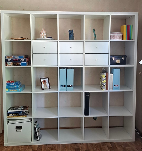 IKEA Kallax valkoinen hyllykkö
