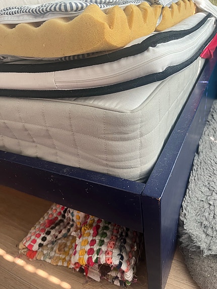 IKEA sänky ja patja 140cm