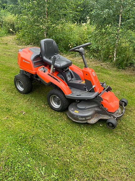 Husqvarna Rider 216 vm 2011