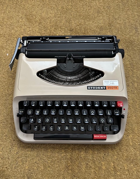 Student 350TR kirjoituskone