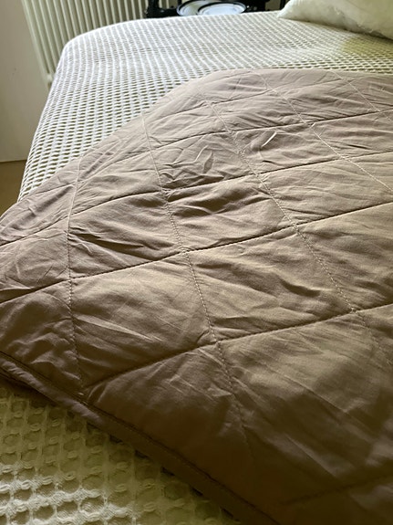 IKEA peitto / päiväpeitto beige