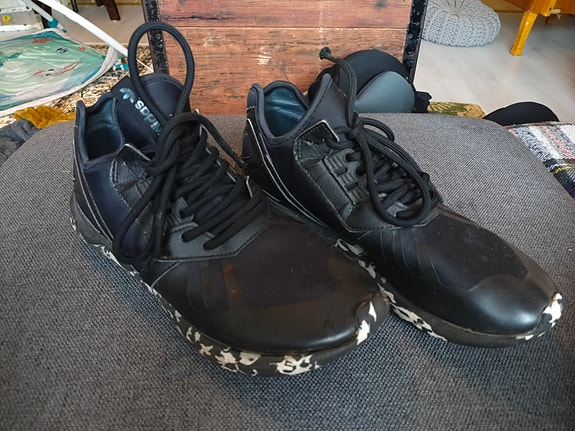 Adidas miesten kengät