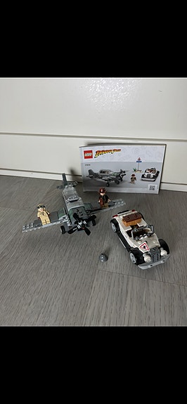 Lego Indiana Jones Lentokone 77012