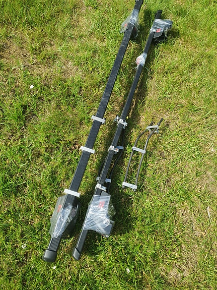 Taakkatelineet
