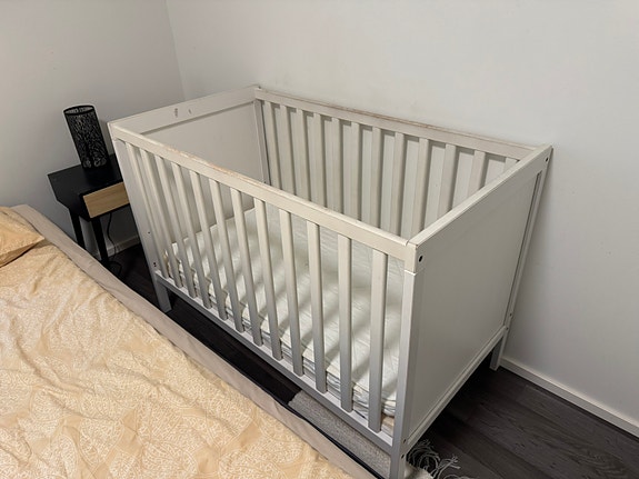 IKEA Sundvik pinnasänky