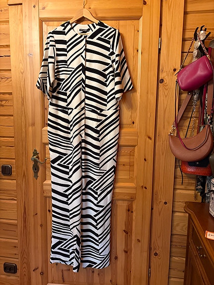 Marimekko haalari koko 42