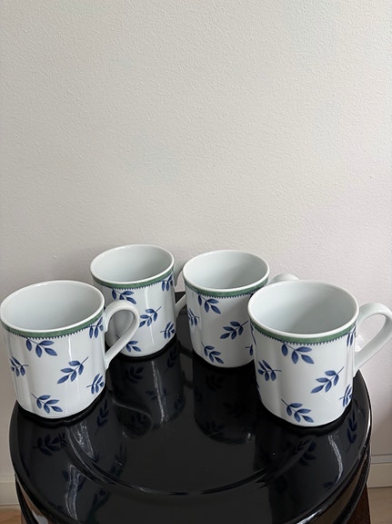 Villeroy & Boch mukit sinivihreä lehtikuvio