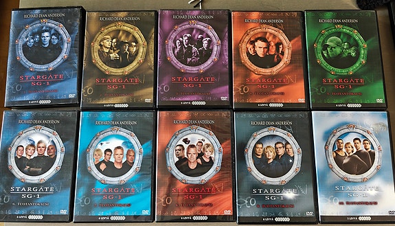 Stargate SG-1 DVD kaikki kaudet