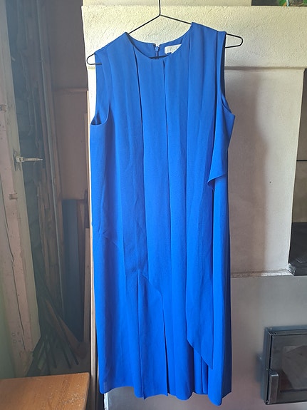 COS pliseerattu mekko koko 38