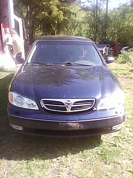 nissan maxima a33 tummansininen 2004 purkuosina