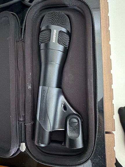 Shure NSX8/c  mikrofoni musta