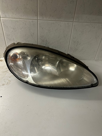 Chrysler PT cruiser oikeanpuolen ajovaloumpio