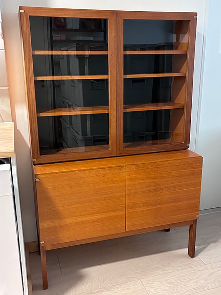 Askon 60-luvun teak-kaappi