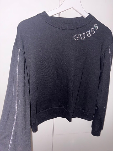 Guess paita