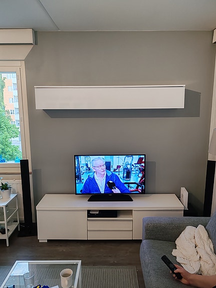 Bestå Burs SeinäKaappi 180cm