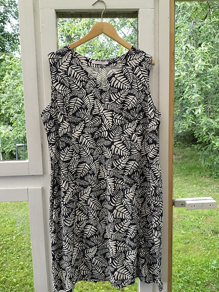 Haloselta ostettu kesämekko