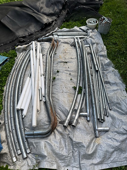Trampoliini suojaverkolla 4,3 m