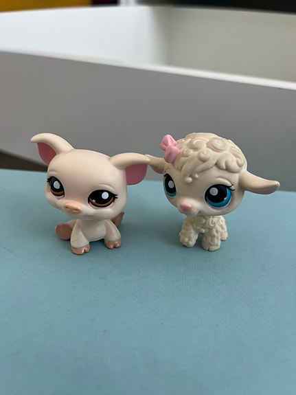 Littlest Pet Shop figuurit possu ja lammas
