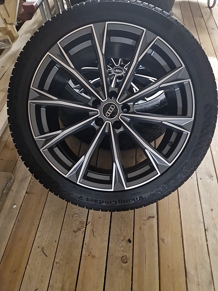 Totale vanteet olleet audi q7 alla + kitkat