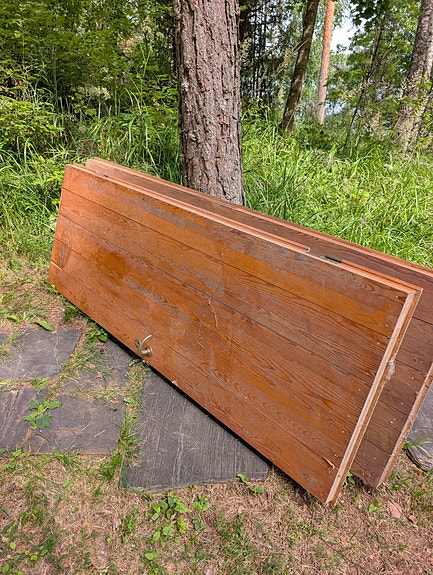 Vanhat puiset ovet
