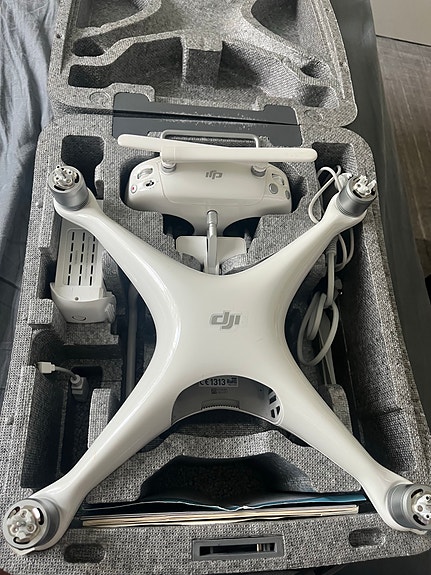 Dji phantom 4