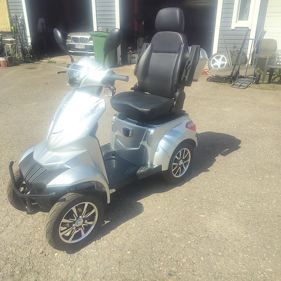 Pyrkijä E600