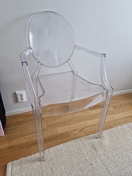 4 kpl Kartell Louis Ghost Nojatuoli