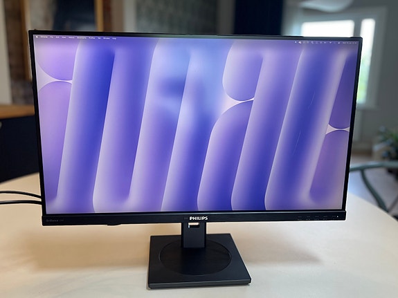 Philips Brilliance 279P 4K-näyttö USB-C-latauksella