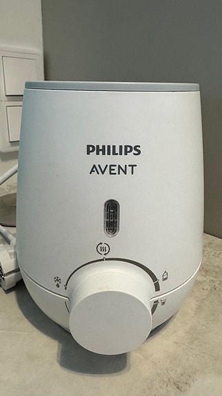 Philips Avent tuttipullon lämmitin + tuttipullot