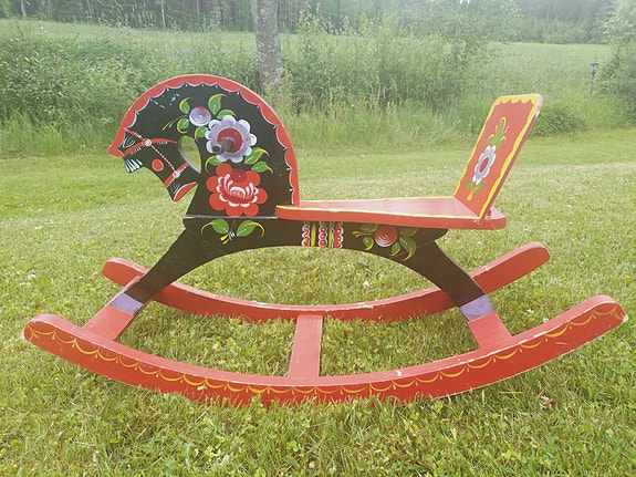 Keinuhevonen