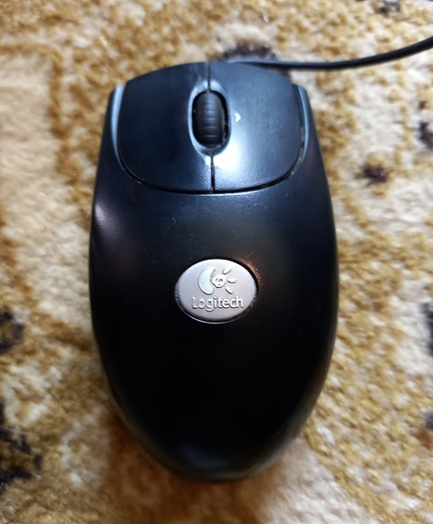 Logitech hiiri