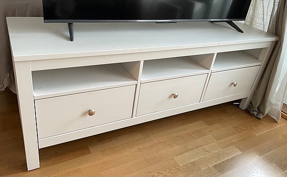 IKEA Hemnes tv-taso