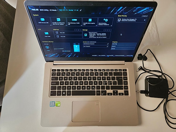 Läppäri Asus S510U 15,6"