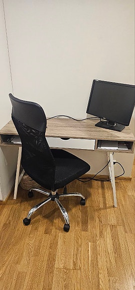 office chair totally new