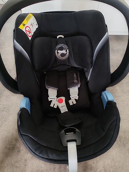 Cybex aton 5 + telakka