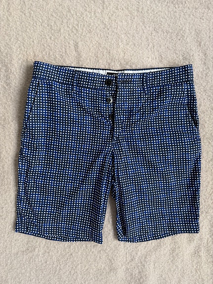 Siniset shortsit