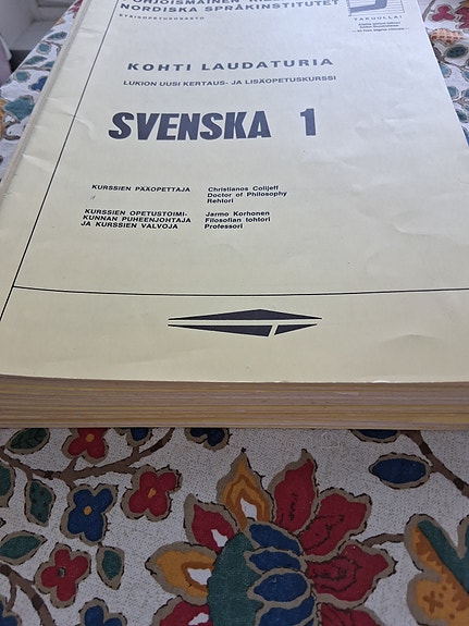 Svenska 1 ruotsin oppikirja