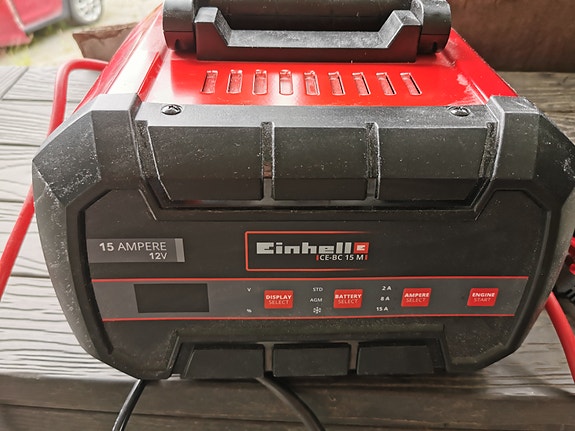 Einhell akkulaturi