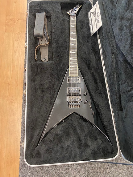 Jackson Select King V KV-2