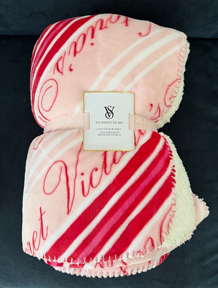 Uusi Victoria’s Secret fleece huopa